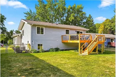 205 W Elm Street, Roberts, WI 54023 - Photo 26