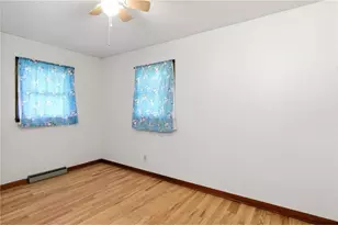 1002 W Spruce St, Chippewa Falls,  54729 - Photo 18