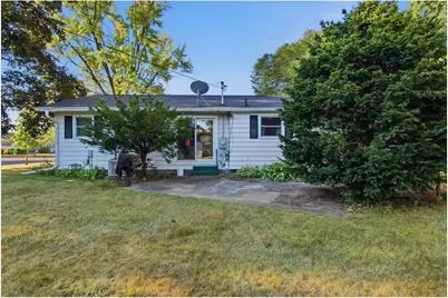 1002 W Spruce Street, Chippewa Falls,  54729 - Photo 30