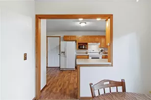 1002 W Spruce St, Chippewa Falls,  54729 - Photo 10