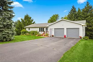 218 Blue Sky Dr, Glenwood City, WI 54013 - Photo 4