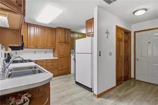 305 W Prospect St, Thorp, WI 54771 - Photo 26