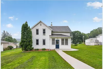 704 Viking Avenue, Lanesboro, MN 55949 - Photo 2