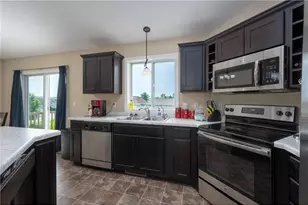 818 Rose Ct, Somerset, WI 54025 - Photo 14