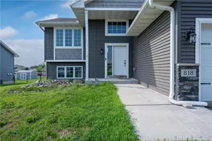 818 Rose Ct, Somerset, WI 54025 - Photo 6