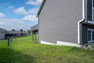 818 Rose Ct, Somerset, WI 54025 - Photo 8