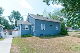 939 Craite Ave, Rice Lake, WI 54868 - Photo 6