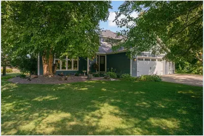 2260 Walnut Creek Drive, Stillwater, MN 55082 - Photo 10