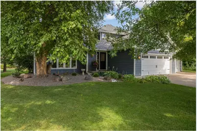 2260 Walnut Creek Drive, Stillwater, MN 55082 - Photo 2
