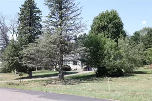 W9806 805th Ave, River Falls, WI 54022 - Photo 4