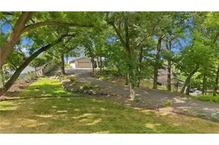 272 Cove Rd, Hudson, WI 54016 - Photo 4