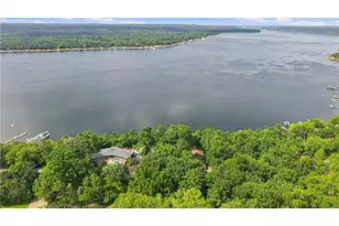 272 Cove Rd, Hudson, WI 54016 - Photo 2