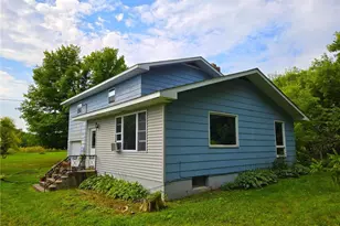 39 5th Ave, Clayton, WI 54004 - Photo 1