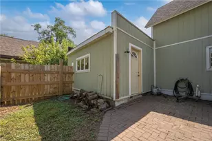 419 N 1st St, New Richmond, WI 54017 - Photo 8