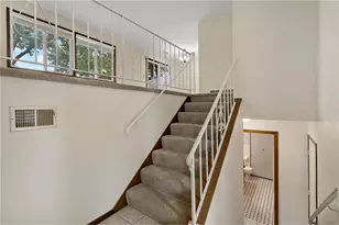 582 Clover Leaf Pkwy, Blaine, MN 55434 - Photo 4