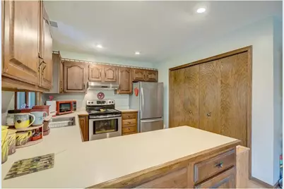 723 Glenna Drive, Hudson, WI 54016 - Photo 16
