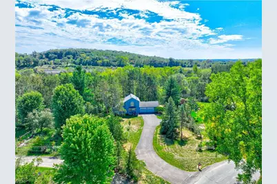 723 Glenna Drive, Hudson, WI 54016 - Photo 2
