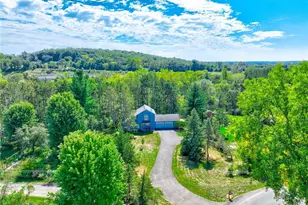 723 Glenna Dr, Hudson, WI 54016 - Photo 2