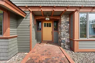 1619 Golf View Dr, River Falls, WI 54022 - Photo 4
