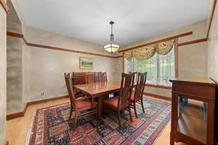 1619 Golf View Dr, River Falls, WI 54022 - Photo 12