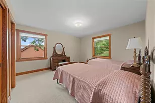 1619 Golf View Dr, River Falls, WI 54022 - Photo 22