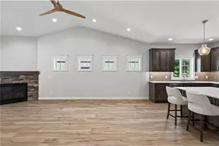 1092 Legend Ln, River Falls, WI 54022 - Photo 14