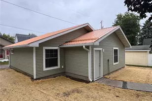 214 Amundson St, Amery, WI 54001 - Photo 20