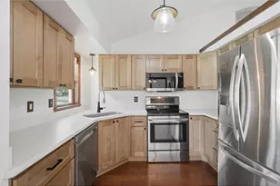 7474 Jeffery Ln, Cottage Grove, MN 55016 - Photo 8