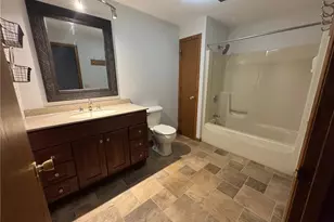 4002 Oak Knoll Dr, Eau Claire, WI 54701 - Photo 28