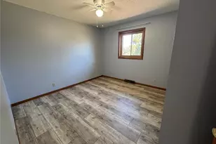 4002 Oak Knoll Dr, Eau Claire, WI 54701 - Photo 16