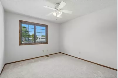 454 Oday Street, Maplewood, MN 55119 - Photo 24
