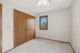 454 Oday St, Maplewood, MN 55119 - Photo 28