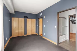 10 E 26th St, Minneapolis, MN 55404 - Photo 16