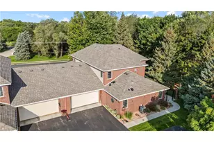 1407 Hunter Hill Rd, Hudson, WI 54016 - Photo 8