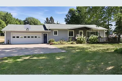 1104 W Winter Avenue, Elmwood, WI 54740 - Photo 2