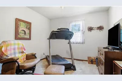 1104 W Winter Avenue, Elmwood, WI 54740 - Photo 20