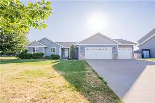 217 Monte Carlo Dr, Eau Claire, WI 54703 - Photo 1