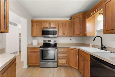 14349 Fairway Drive, Eden Prairie, MN 55344 - Photo 8