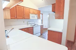 700 Leroy Ln, River Falls, WI 54022 - Photo 16