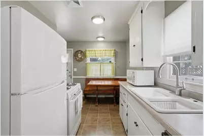 9104 Stanlen Road, Saint Louis Park, MN 55426 - Photo 10