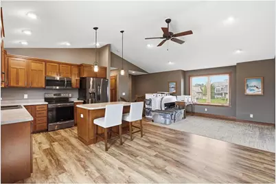 2237 Pioneer Trail, New Richmond, WI 54017 - Photo 6