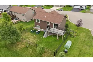 2237 Pioneer Trail, New Richmond, WI 54017 - Photo 36