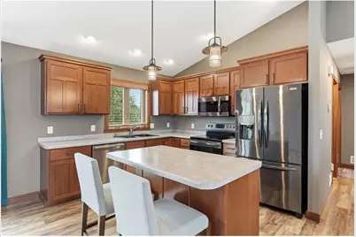 2237 Pioneer Trail, New Richmond, WI 54017 - Photo 8