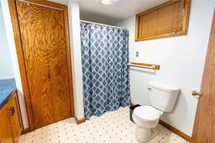 548 W Hudson St, Mondovi, WI 54755 - Photo 20