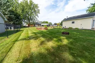 548 W Hudson St, Mondovi, WI 54755 - Photo 32