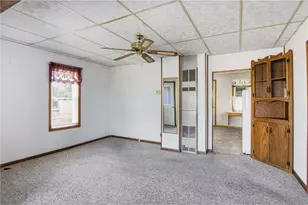 50476 S 2nd St, Eleva, WI 54738 - Photo 10