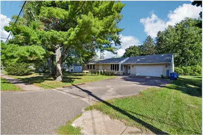 906 N Cascade Street, Osceola, WI 54020 - Photo 2