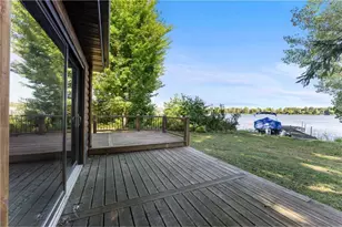 246 Magnor Lake Ct, Clayton, WI 54004 - Photo 8