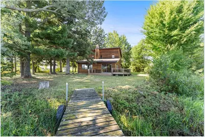 246 Magnor Lake Court, Clayton, WI 54004 - Photo 6