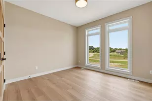 538 Chapman Hls Ct, Saint Joseph, WI 54016 - Photo 14